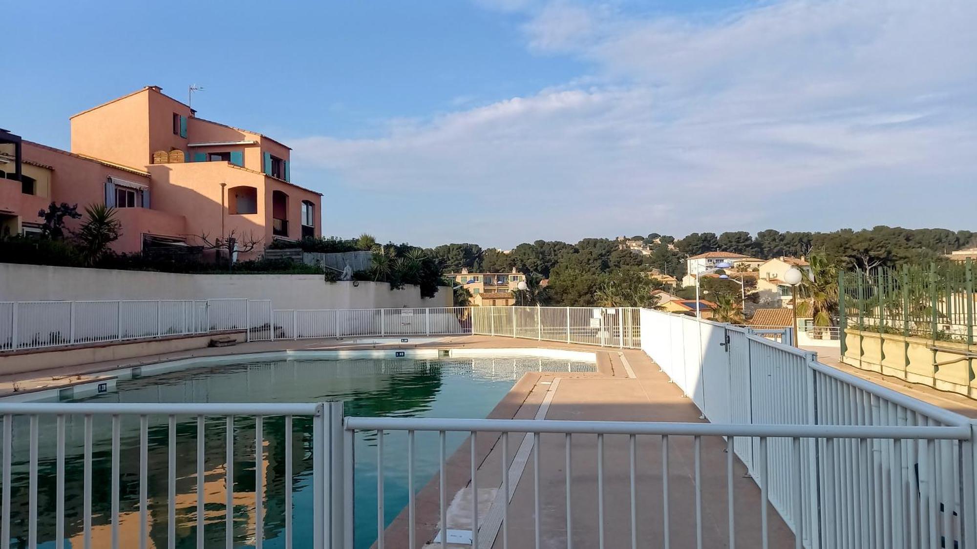Sausset-les-pins, T2 Vue Sur Mer, A 200m Apartment *